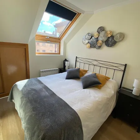 Atico Rey Davina Centro Y Playa * Vilagarcia de Arousa